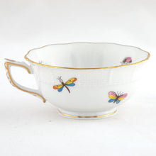 Load image into Gallery viewer, Herend Rothschild Bird Teacup - #12
